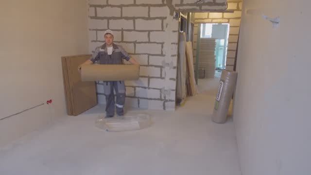 Простая и тонкая звукоизоляция пола! Монтаж виброакустической подложки SoundGuard VibroRoll