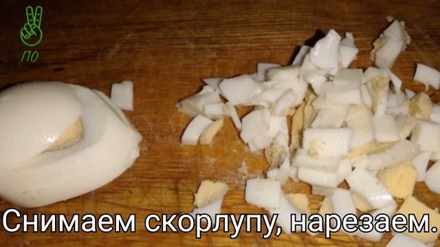 Летний суп со свёклой, свекольник. Подробнее : https://preparefood.ru.