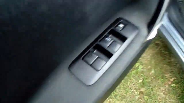 Обзор автомобіля Ніссан