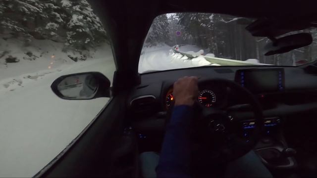 Toyota GR Yaris - SNOW Driving