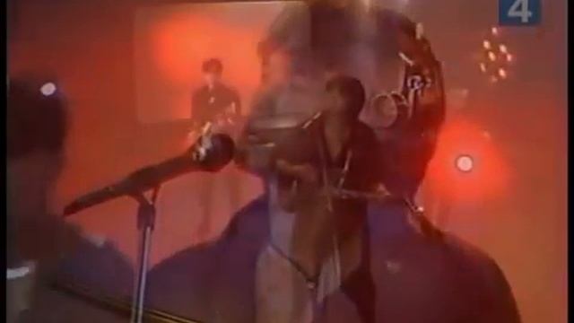 Viktor Tsoi - Song Without Words(Pesnya Bez Slov) English Subtitles 1989