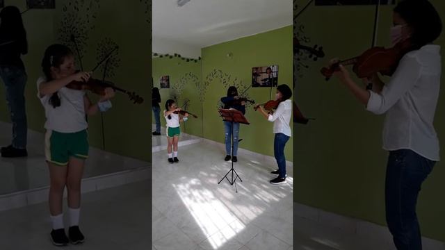 🎻Mi Primeras Notas En Violin