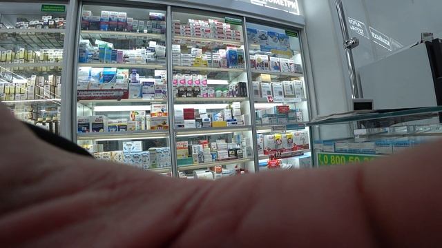 Зашел без намордника за перекисью // Человек или гойский скот?