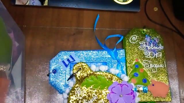 Что сделать из остатков кожзама?!