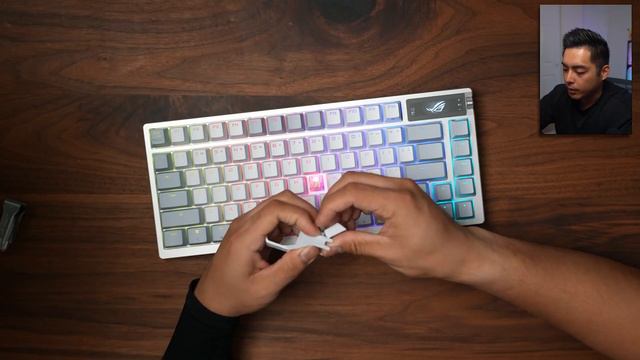 I Built A Custom Water Themed Asus ROG Azoth Keyboard