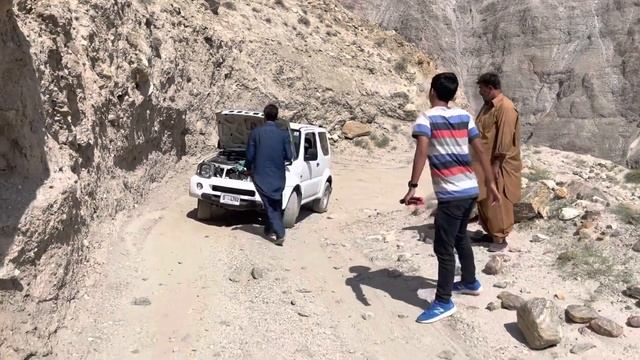 Jimny Got Heat Up While Going Uphill | Leaked Radiator | Khaltaro Haramosh Dangerours Track |