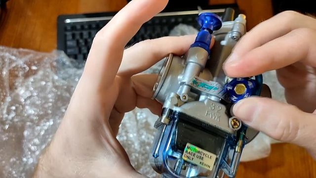 Универсальный мотоциклетный карбюратор Keihin  PWK32 с Aliexpress распаковка