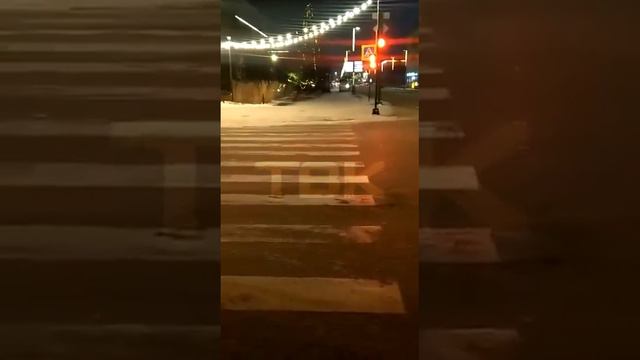 Очень скользко на проспекте Мира в Красноярске
