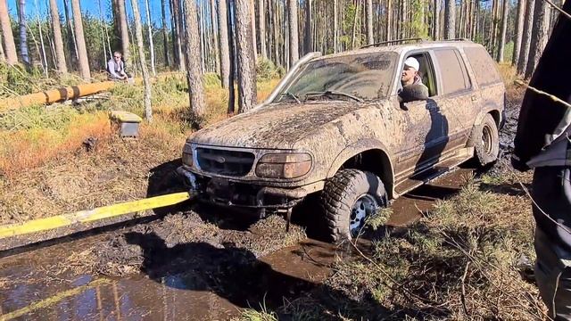Часть 2. Много грязи, воды и сложных дорог. Jeep Wrangler, Nissan Patrol, Mitsubishi Pajero.