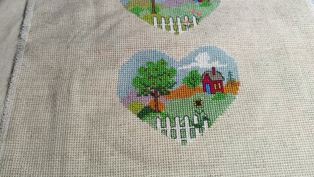 34 творческая неделя 19-25.08.2024/процессы вышивки/готово летнее сердечко по буклету Дайан Артурс