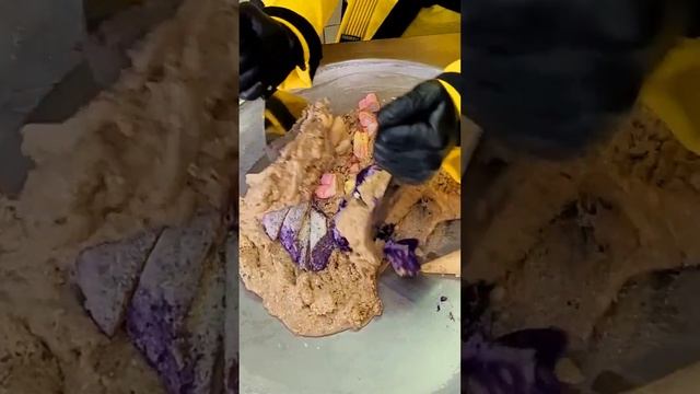 Ice Cream Challenge! Giant Chocolate Vs Strawberry Cake Mukbang