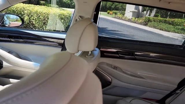 2019 GENESIS G90 3.3L BRONZE DRIVELUX.COM