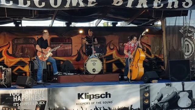 147b6b44c4eabe3ccd834add53ecb29c