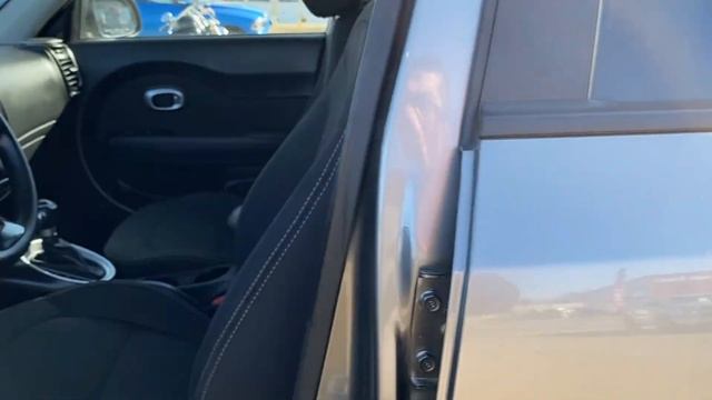 THE ULTIMATE REVIEW OF THE 2018 Kia Soul