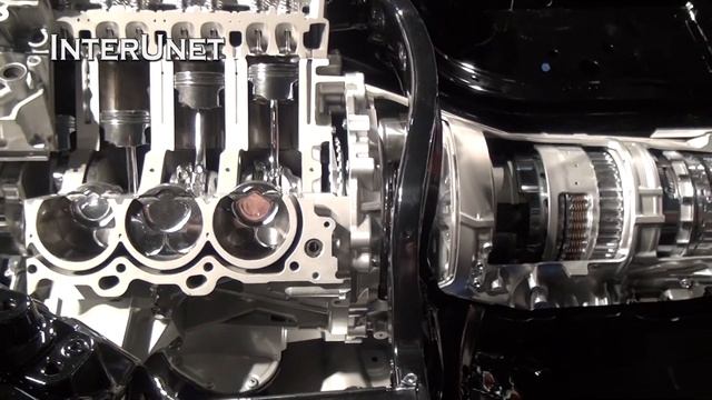 Lexus LC500 engine, transmission cut half, differential openned