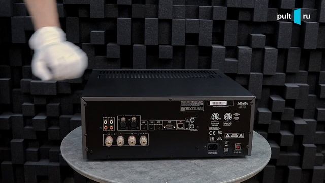 Распаковка усилителя мощности Arcam PA240