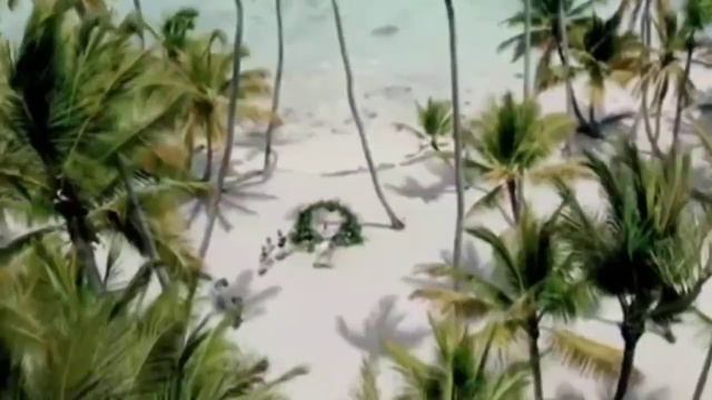 ОДНОЙ РУКОЙ НЕ ХЛОПАЮТ В ЛАДОШКИ ИСПОЛНЯЕТ АВТОР МУЗЫКИ КОМПОЗИТОР ВЛАДИМИР ЧИГРИН СЛОВА Ю СОБОЛЯ_