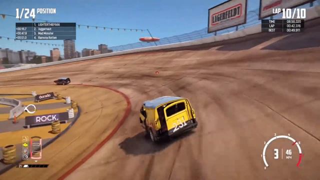 WRECKFEST - DRIVING A RELIANT REGAL VAN