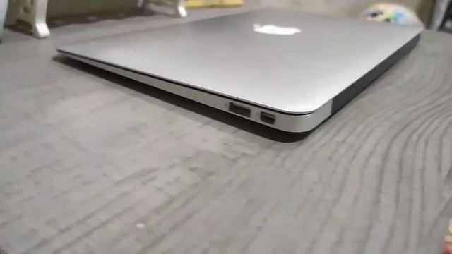 Macbook Air Early 2015 11