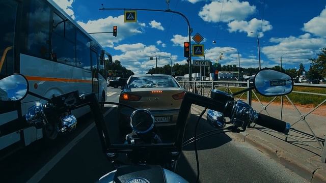 Harley Davidson Sportster 883 POV Vince Hinces at SaintPetersburg