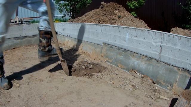 Полы по грунту. Часть 2. Канализация вода электричество. Устройство коммуникаций