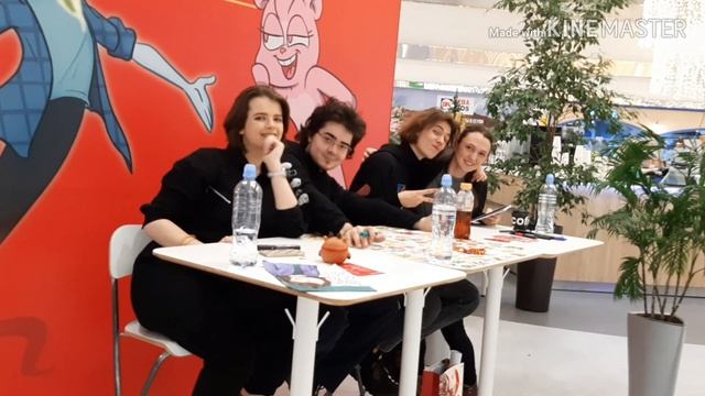 #комикон Увидела своих кумиров?! Нервничаю?! Истерю?! Влог с миникомикона в СПб.