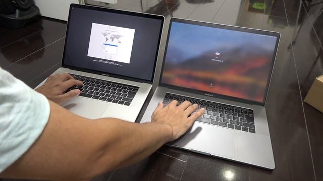 ついにキタ！50万円のMacBook Pro 2018を開封！！！