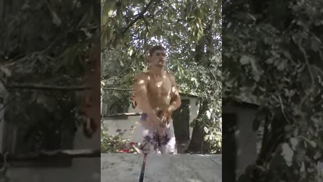 Крутой  танец Анатолияпошумим
