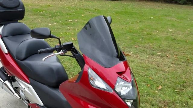 Honda Silverwing FJS600 Review And Walkaround