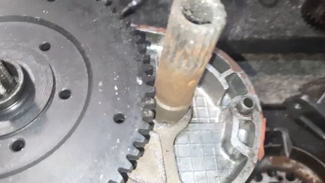 Шестеренчатая передача на Минск.