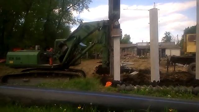 ABI RE12000 Вибропогружение ЗБ свай