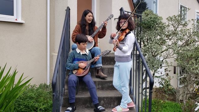 Banjo Pickin' Girl. Annie, Matthew, And Katherine Staninec