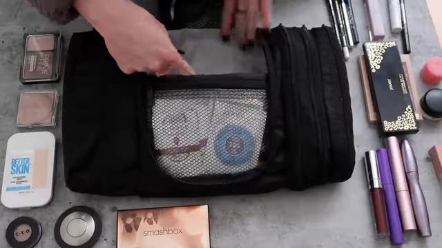 2 WEEKS WORTH OF MAKEUP! 💄 What Vloger Taylor Pack For Travel ✈️