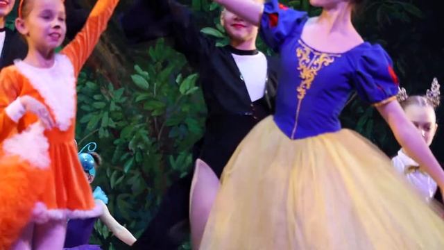 Оленята  Білосніжка і семеро гномів  Princess Ballet Studio