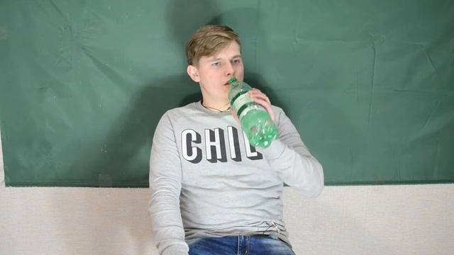 СКОЛЬКО ВОДЫ МОЖЕТ ВЫПИТЬ ЧЕЛОВЕК!?!?!?