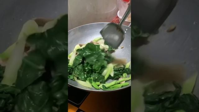 Fried Broccoli With Pork