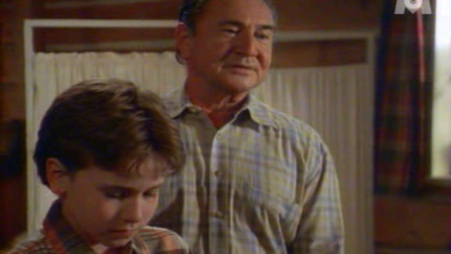 Syaw.suoiretsym.1x04 Patlefourbe