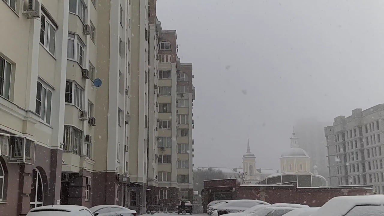 А вот и он, первый снег! :)