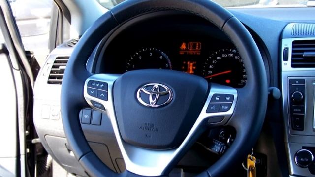 Toyota Avensis D-4D 101637 Rückfahrkamera Sitzheizung 