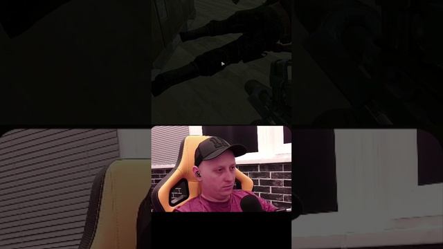 нашёл красную #shorts