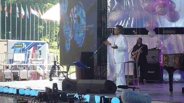 Тото Кутуньо.Песня Donna Donna Mia.