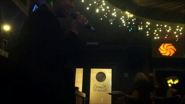 Алла Пугачева - Свеча горела