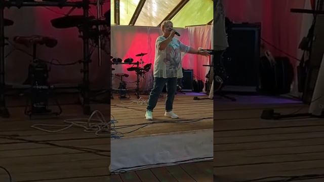 БЕЛЫЙ ДЕНЬ - Надежда Кутишкина.