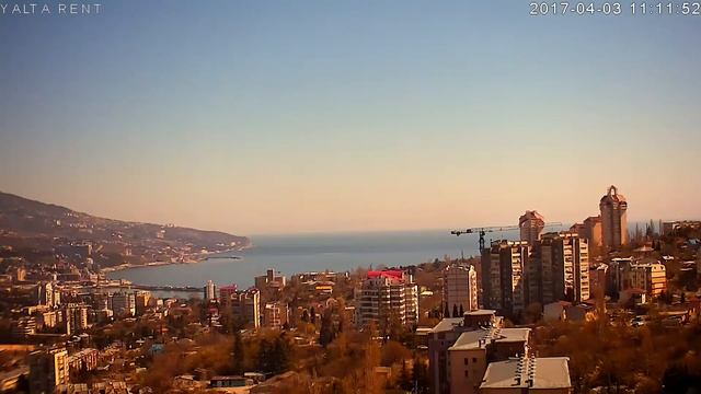 Камера - Ялта, Крым 2017-04-03. День за 7 минут