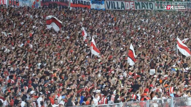 DESCONTROL EN EL MONUMENTAL | Las Mejores Canciones En La Goleada Contra Vélez