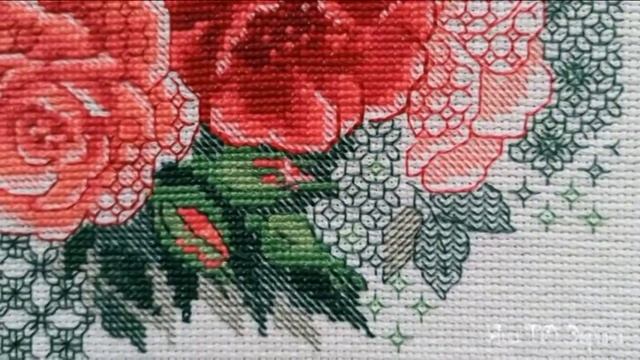 109 Вышивка. Красный шиповник от Риолис.