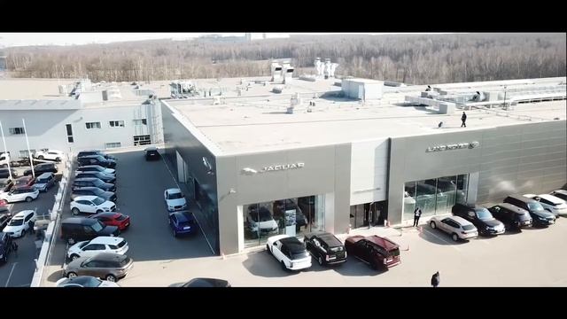 Jaguar Land Rover Ясенево. Обновлённый шоу-рум — обновлённый подход к клиенту.