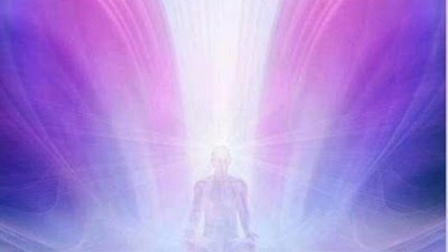 Успокаиваем мысли, приходим в баланс, центрируемся.