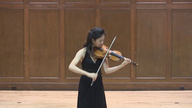 Yoojin Jang Plays Bach Adagio From Sonata No.1 BWV1001 (Filmed By SiMon)