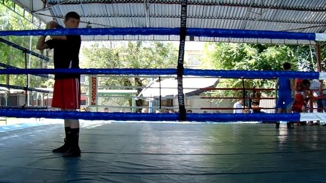 Бокс, бокс и бокс Кривой Рог Грабовенко Максим